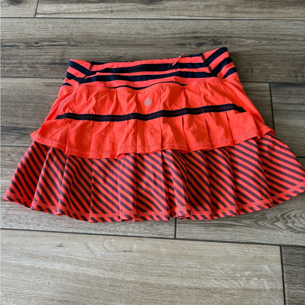 LULULEMON Pace Setter Stripe Flare Inkwell Skirt - EUC